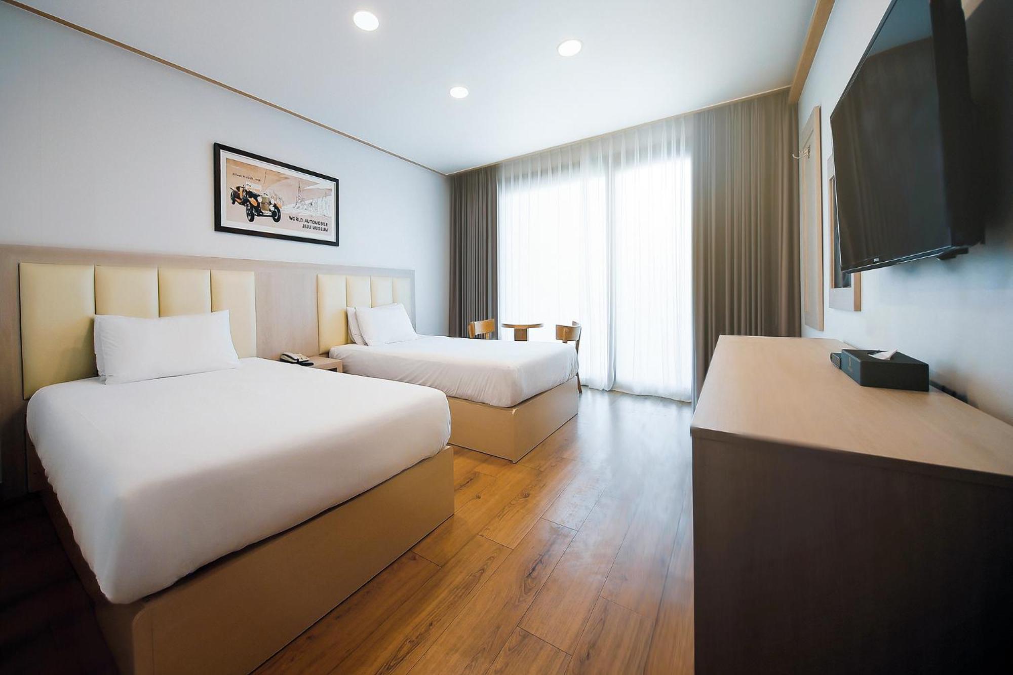 Shin Shin Hotel Jeju City エクステリア 写真